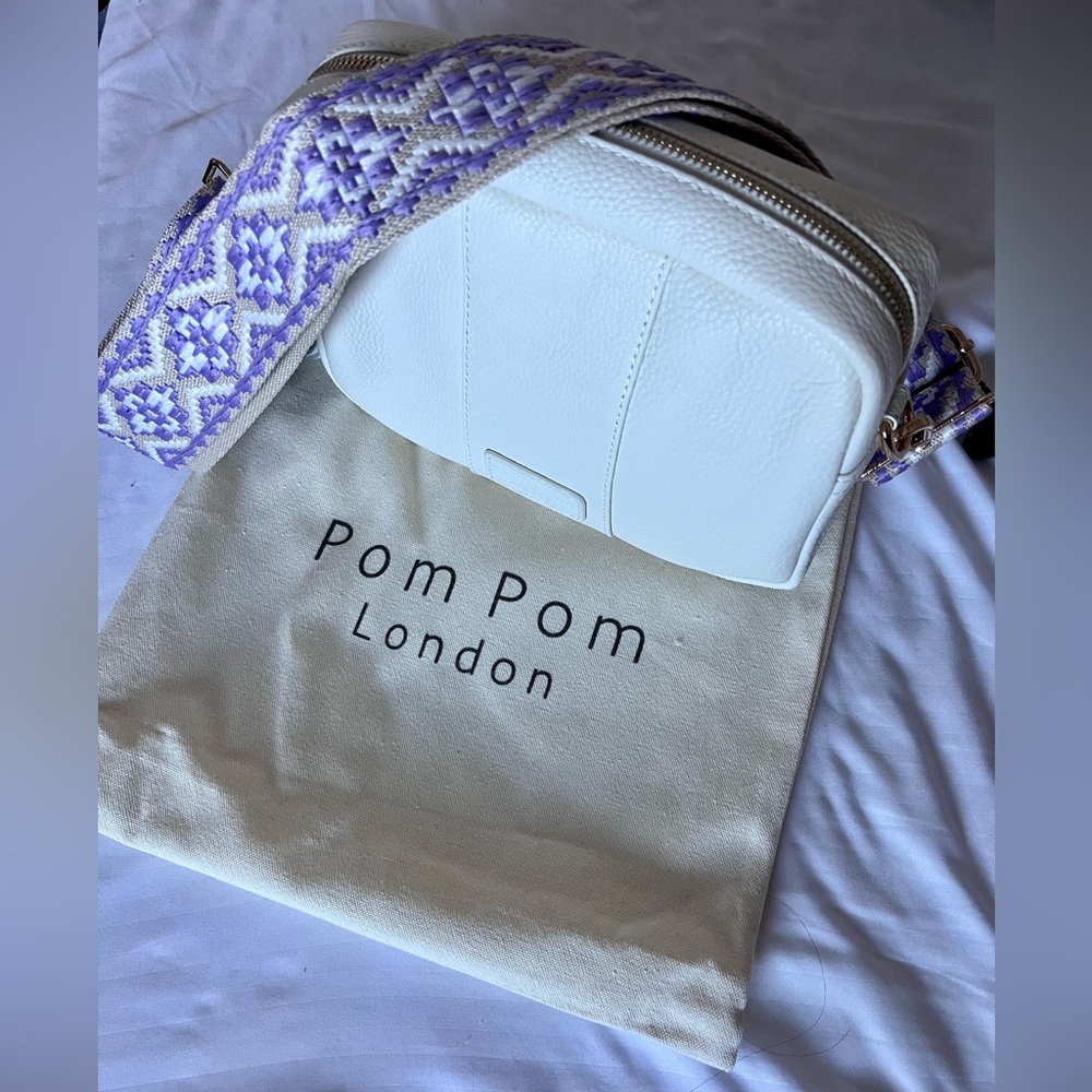 Pom Pom London City crossbody bag in Off White